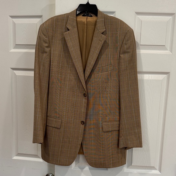 Elegant Tan Plaid Men's Blazer